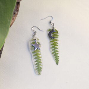 Pendientes Hojas de Helecho con Motivos de Lunas y Estrellas
