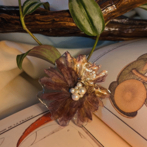 Pasador de Pelo de Flor Prensada con Perlas